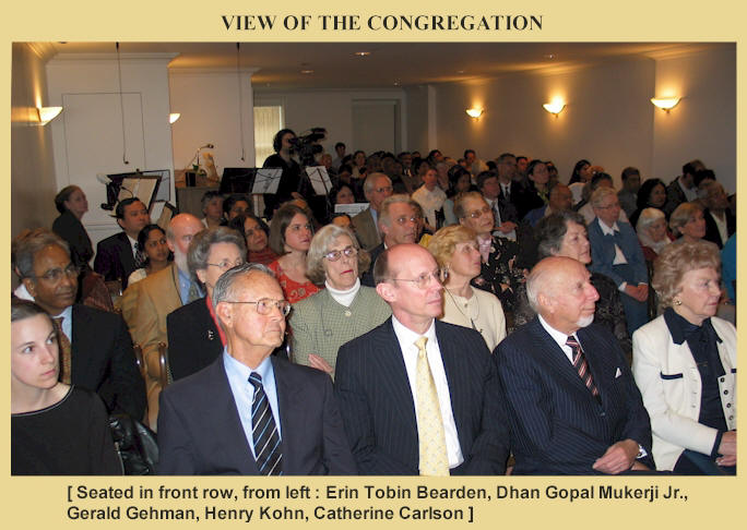 Alternate view of the congregation.